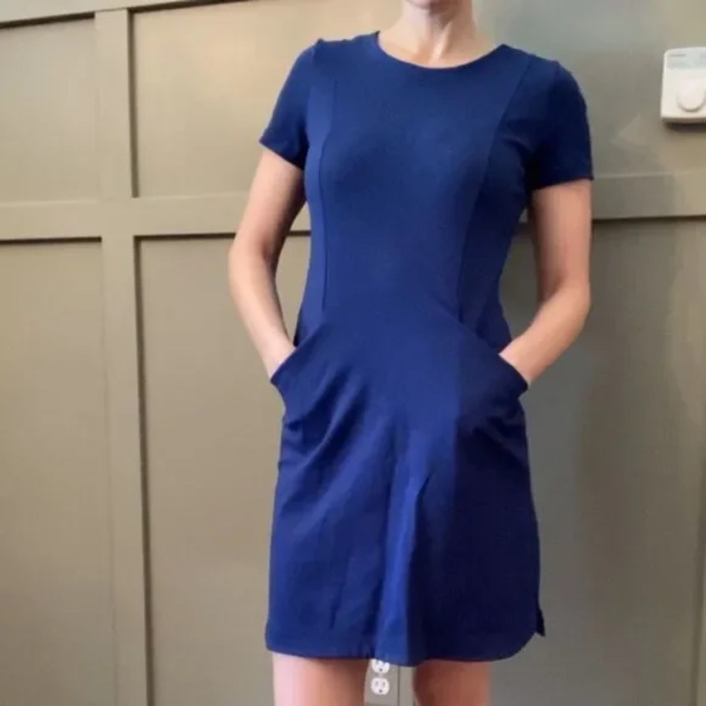 Banana Republic Seamed Knit Sheath Dress With Pockets Blue Size 0